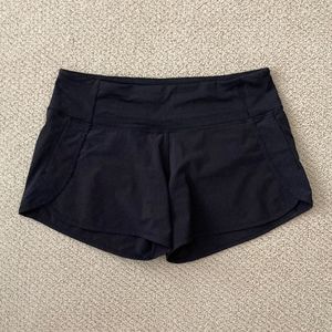LULULEMON Run Times Short 4” Mid-Rise MR Shorts Black BLK EUC Hotty Speed Size 6
